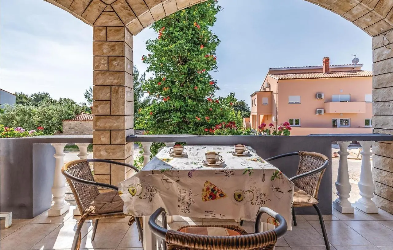 Stunning Apartment In Medulin With Wifi