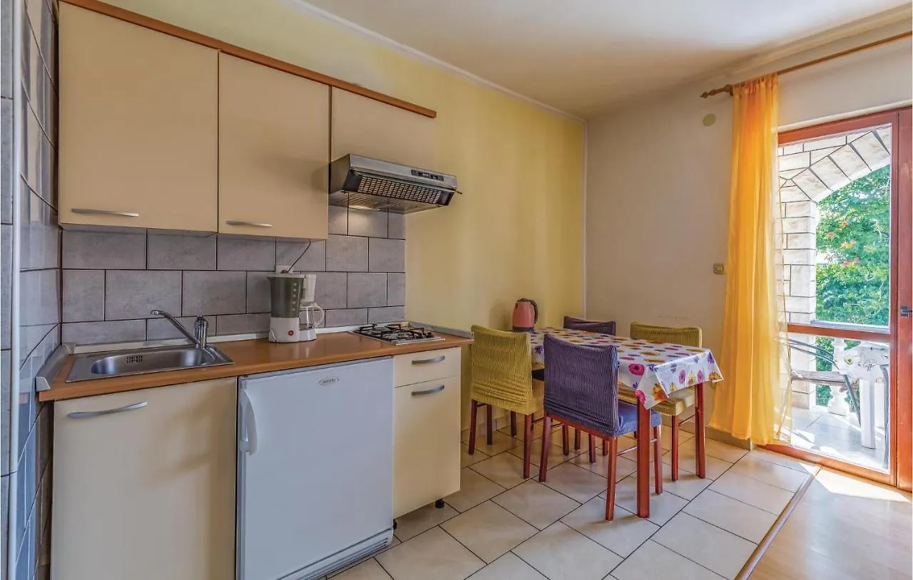 Stunning Apartment In Medulin With Wifi